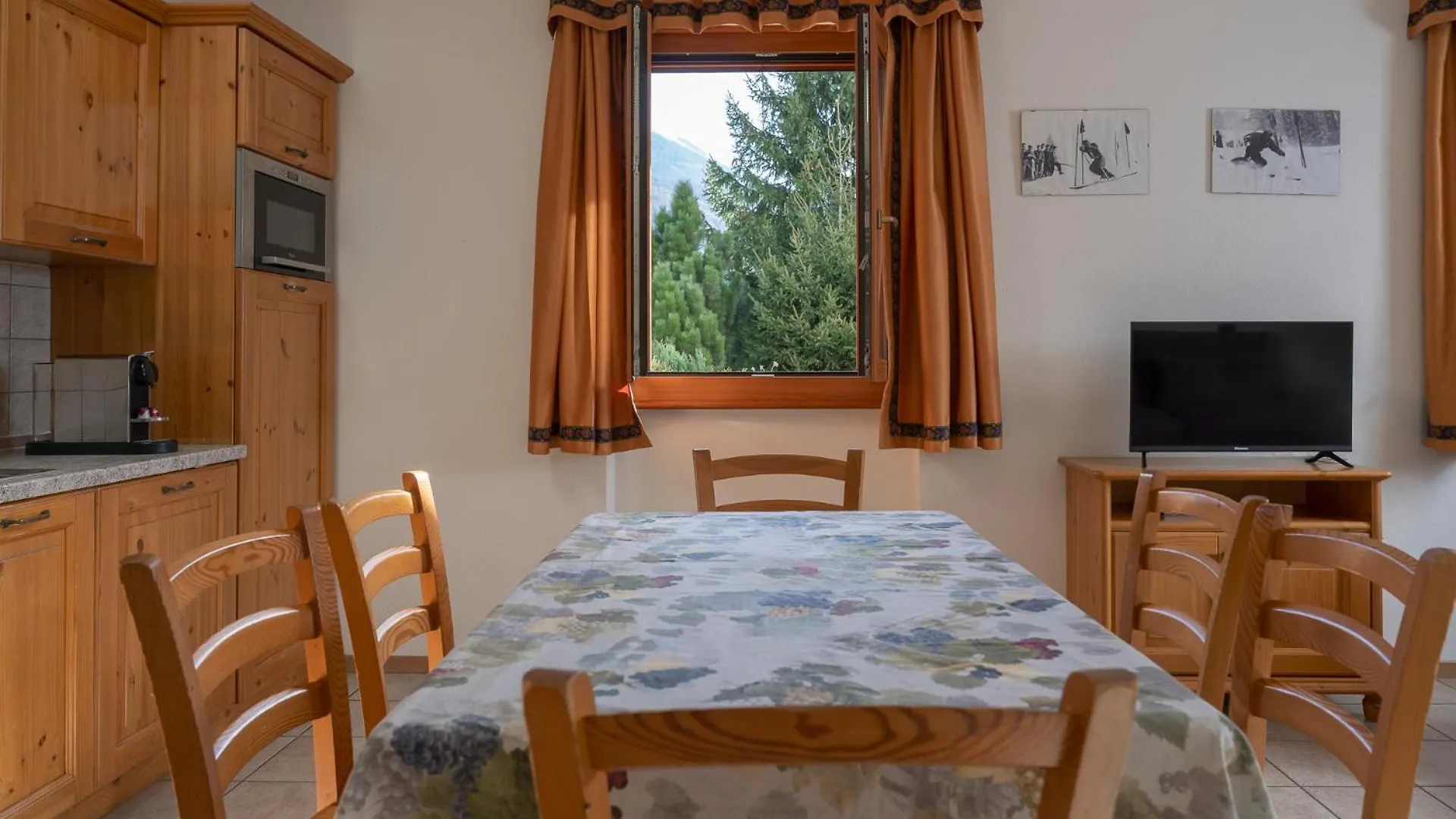 شقة فندقية بورمْيو Chalet Stelle Di Neve