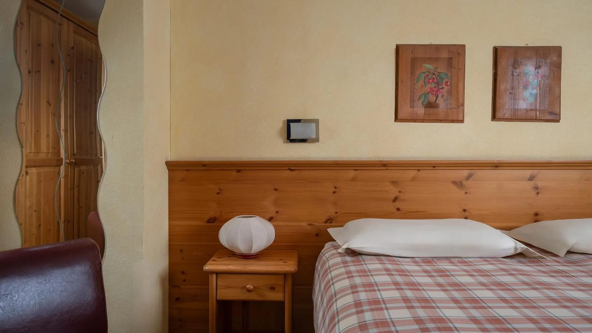 Aparthotel Chalet Stelle Di Neve Bormio